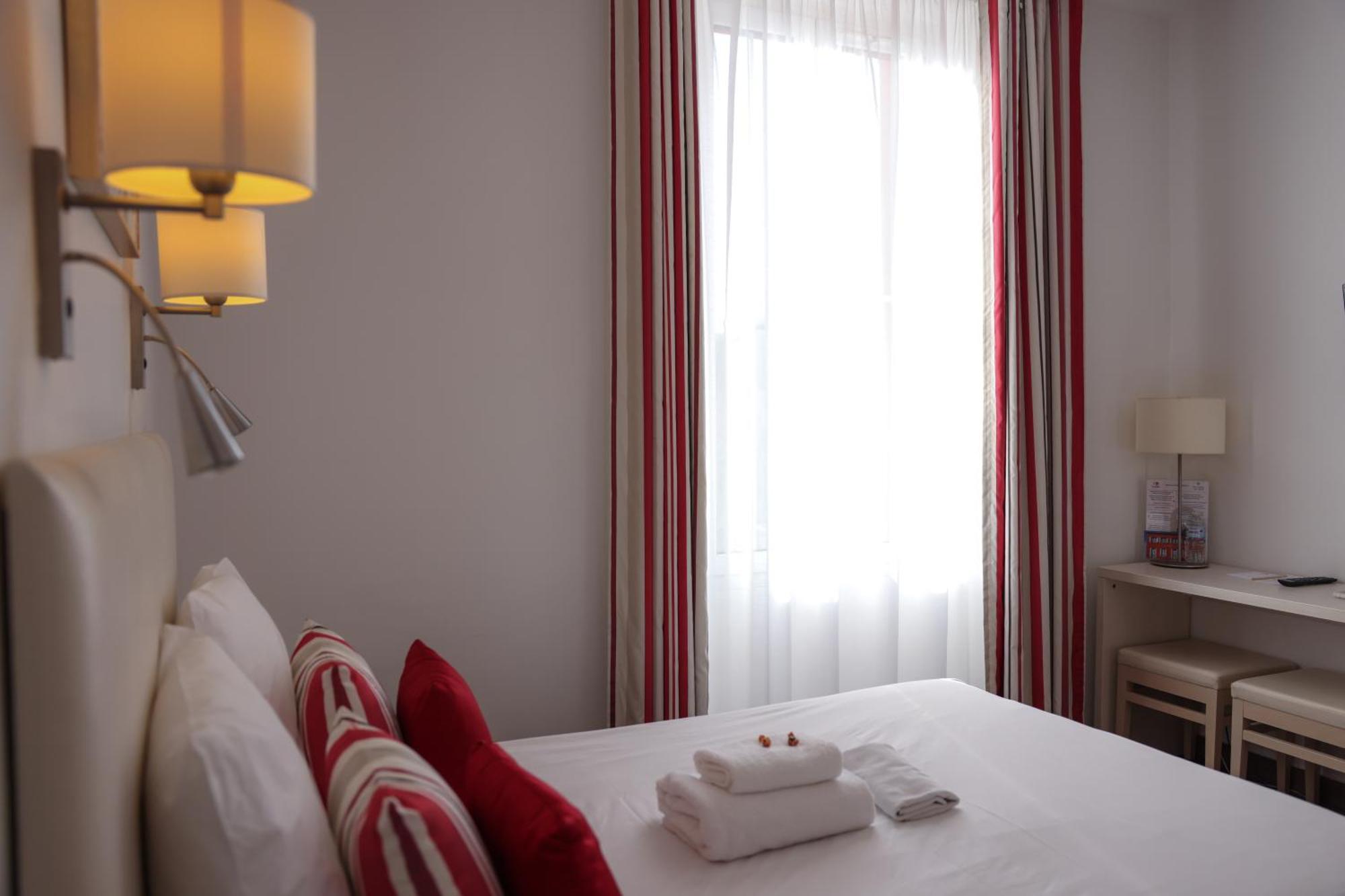 Hotel Casabella Cannes Mouans Sartoux Exterior photo