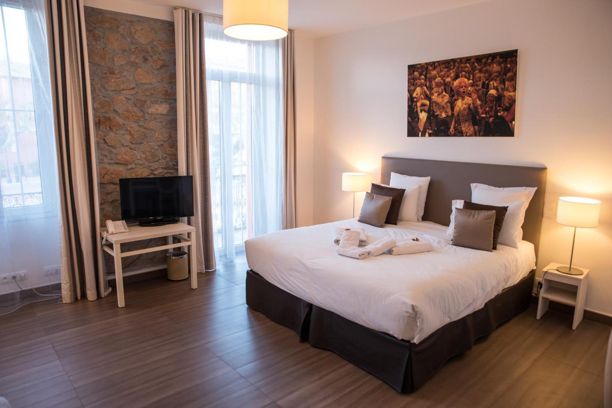 Hotel Casabella Cannes Mouans Sartoux Exterior photo